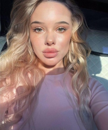 Валюша, 23 года, 2 размер груди